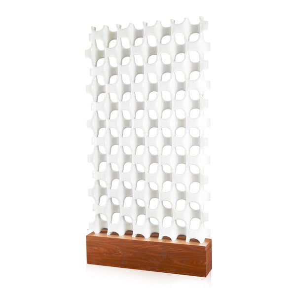 Sculpta Grille - 8' White & Walnut