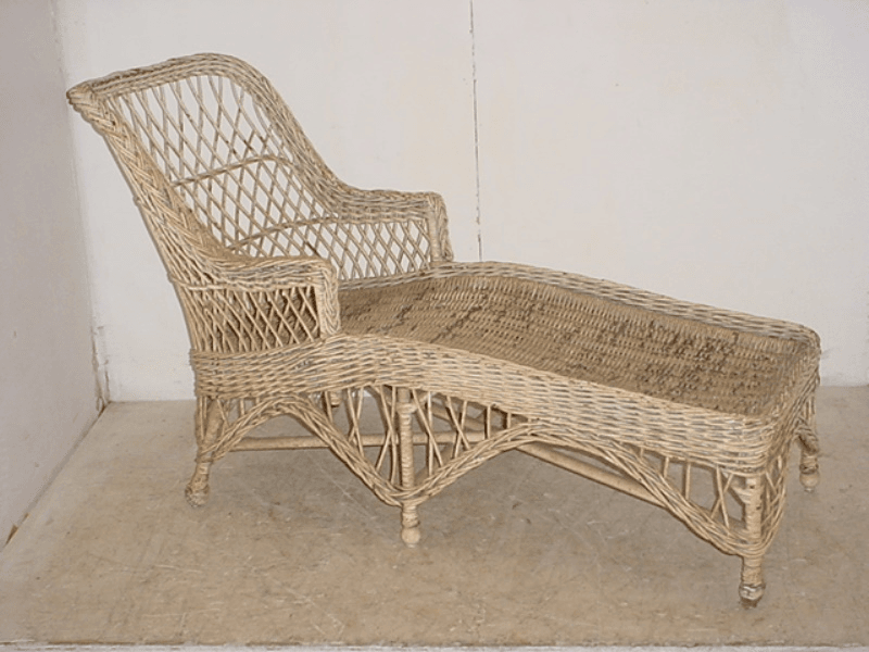 Lounge Chair > Wicker Lounge Chair