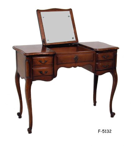 VANITY TABLE: Maple American French Provincial with center lift top, 1 deep & 2 shallow drawers, 40" x 18".