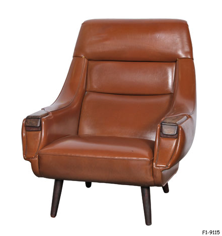 LOUNGE CHAIR: 1960s MidCentury Modern, Airline Style, Chestnut Brown Vinyl with Hardwood Arm Rests-One with Pull-Out Ashtray, Walnut tapered Legs, 33 x 26 x 37"H