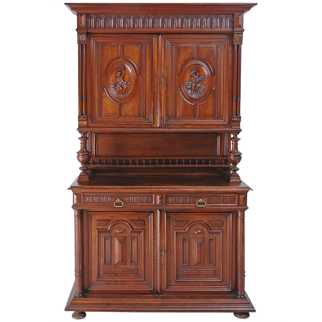 French Renaissance Style Buffet a Deux Corps in Carved Walnut, circa 1880
